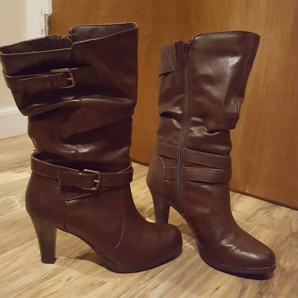 St. John's Bay Buckled Boots